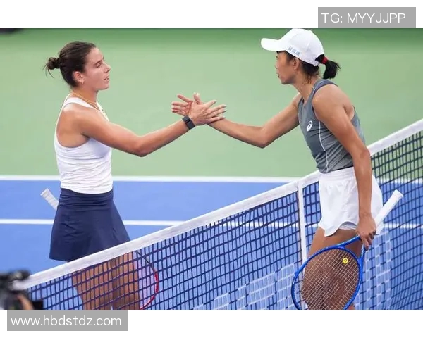 武汉网球队在冠军赛中的灵活应变能力展现出强大竞争力与团队协作精神