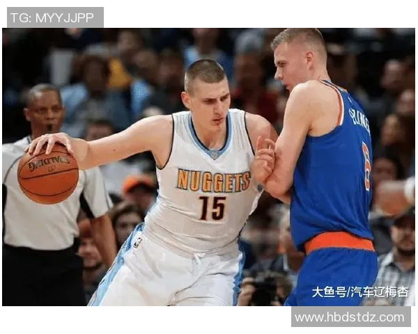 英超阿史东维拉的主教练：球队战术与领导力分析